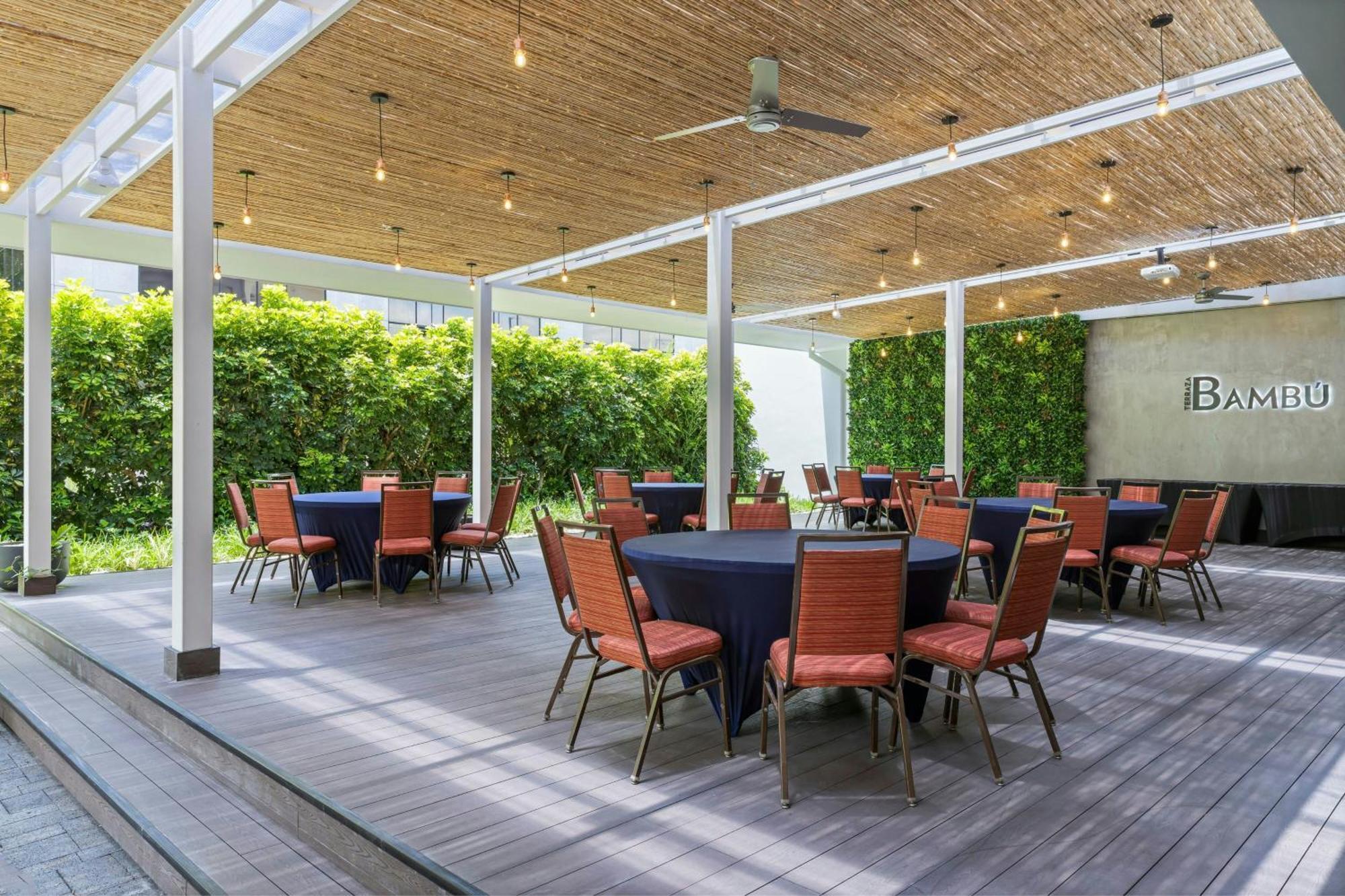 Courtyard By Marriott San Jose Escazu Hotel Exterior foto