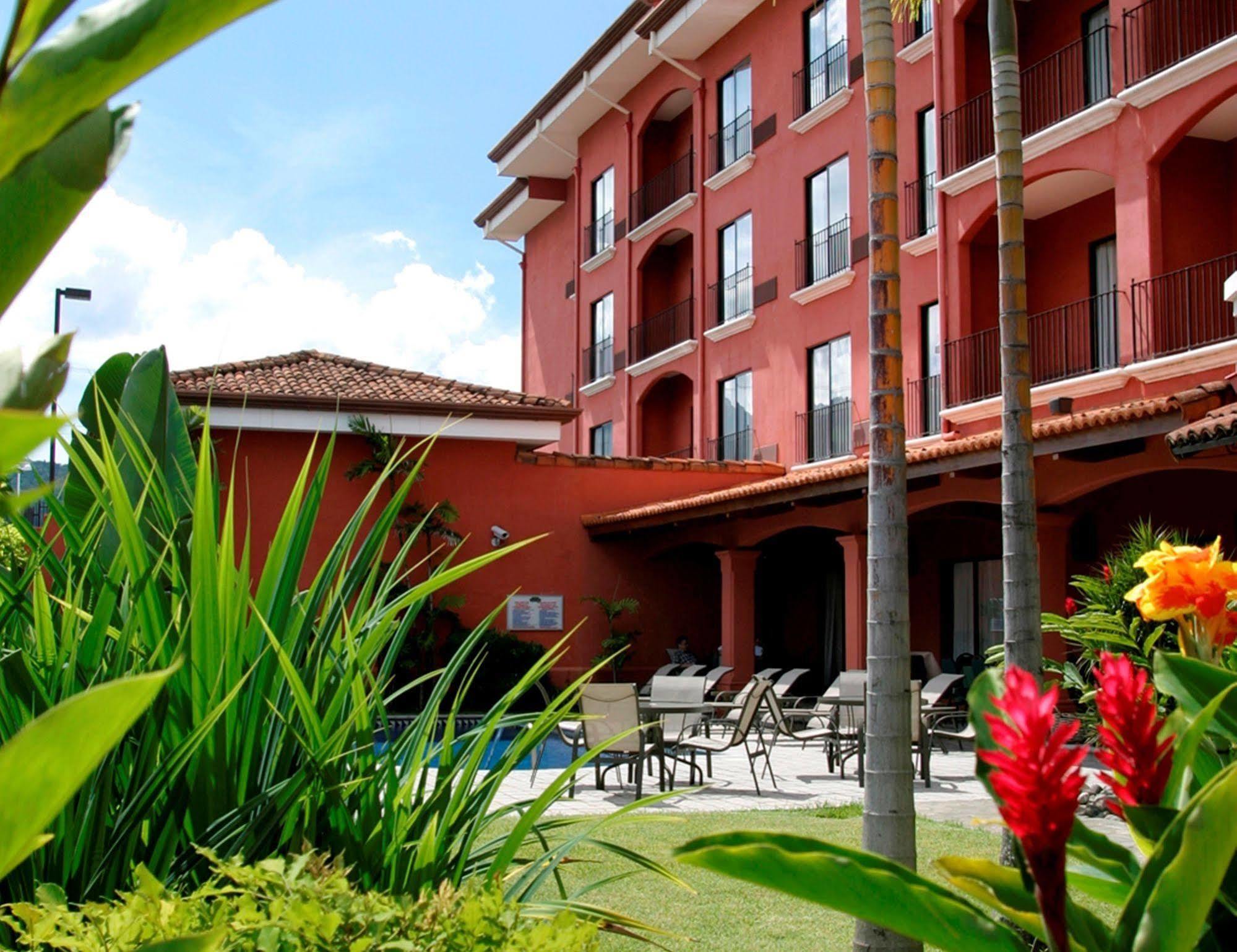 Courtyard By Marriott San Jose Escazu Hotel Exterior foto